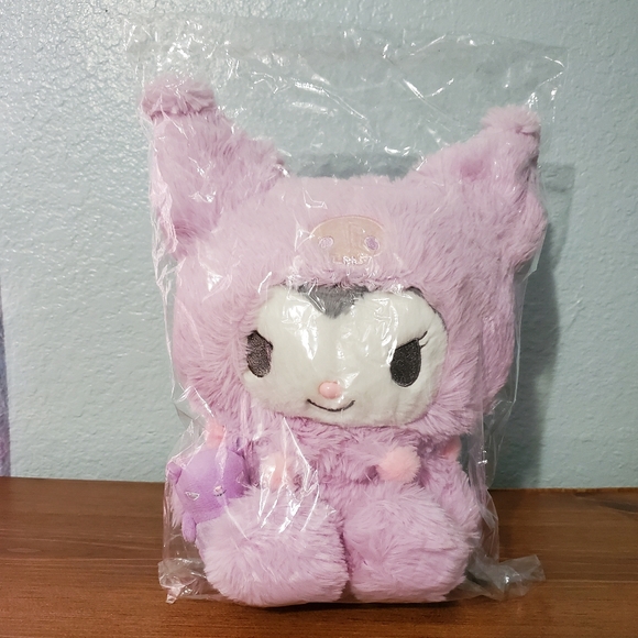Sanrio Kuromi Faux Fur Plushie with Baku. Rare from Japan In very good condition - Picture 16 of 16
